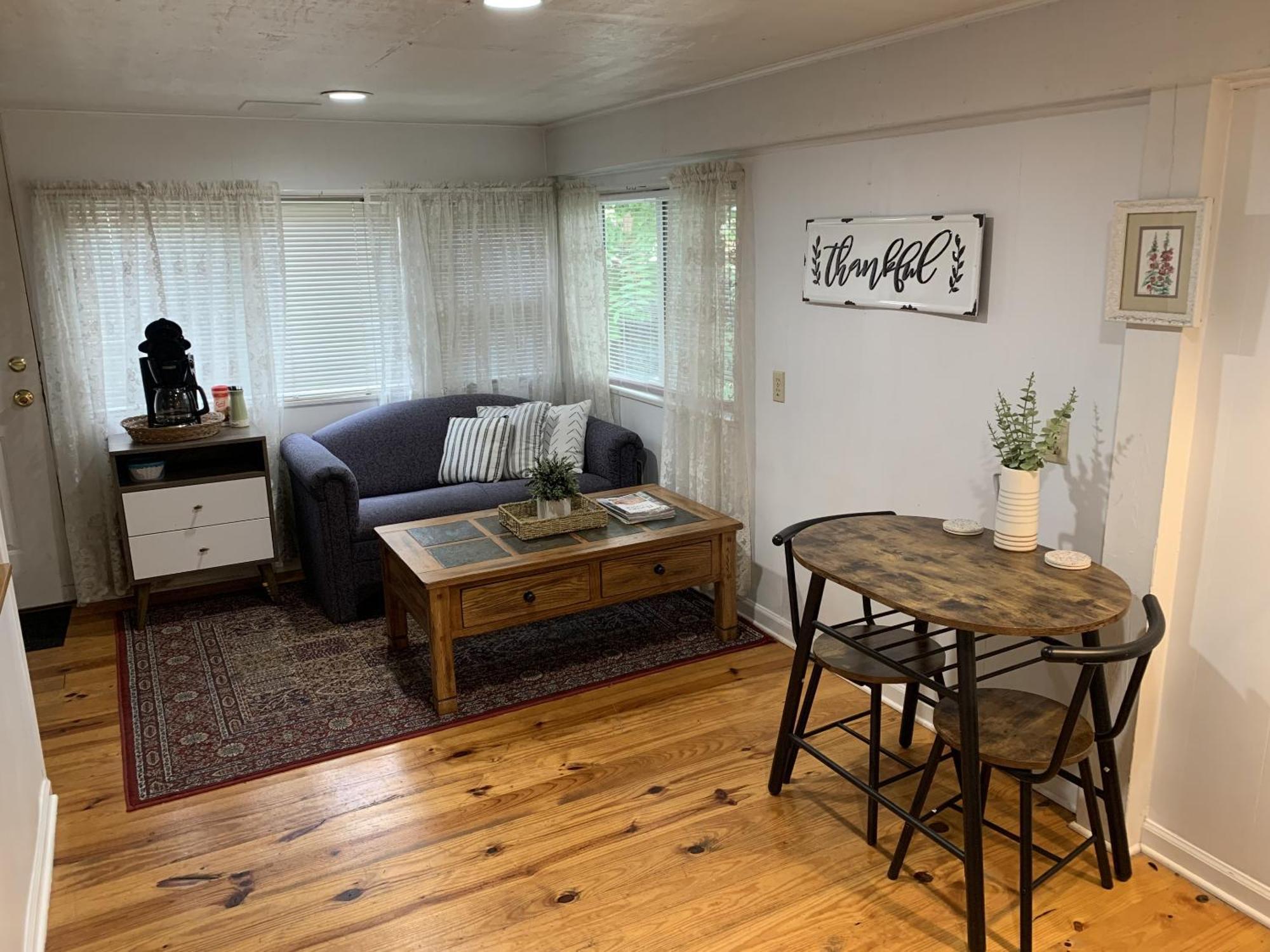 The Iris Garden Downtown Cottages And Suites Nashville Rum bild