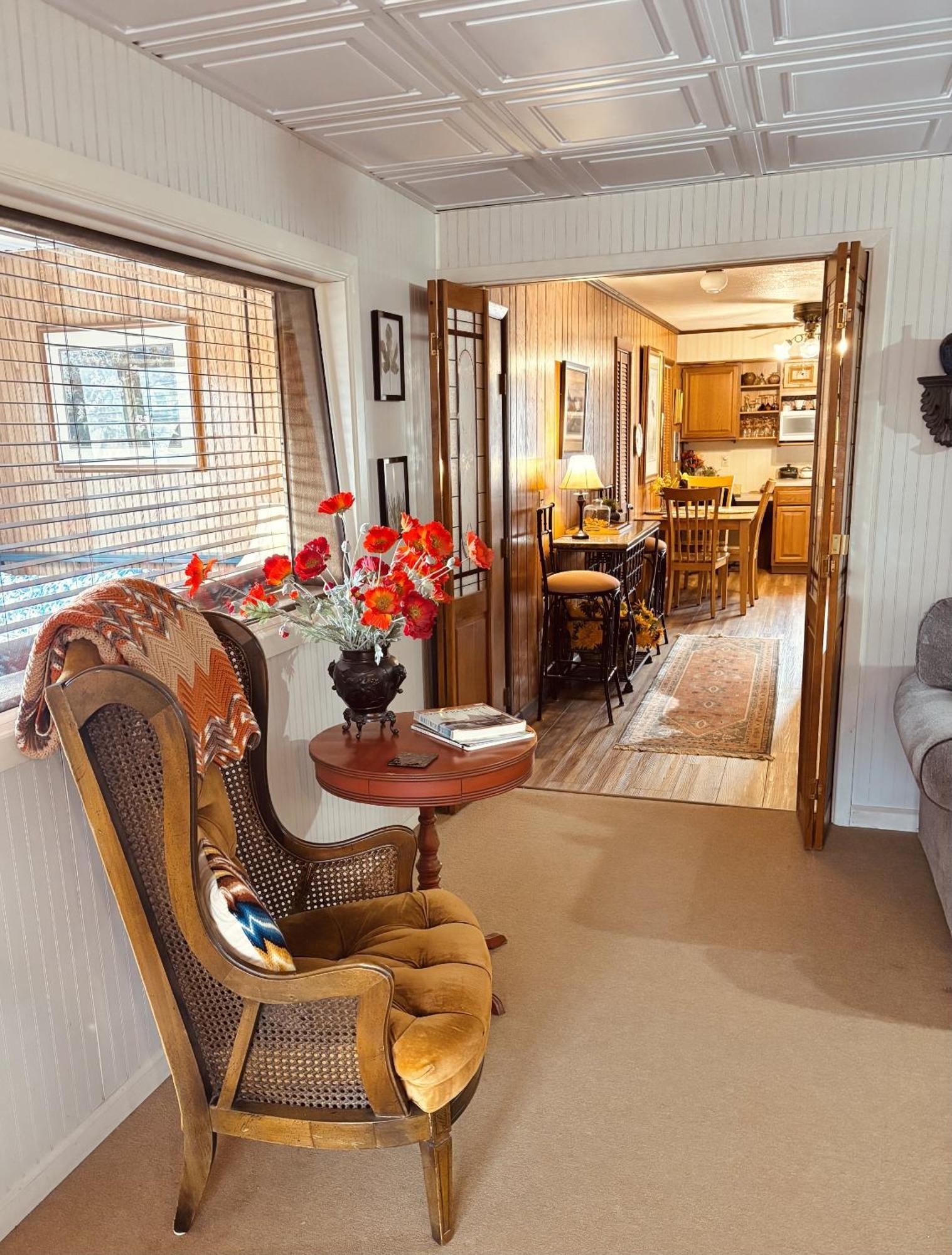 The Iris Garden Downtown Cottages And Suites Nashville Rum bild