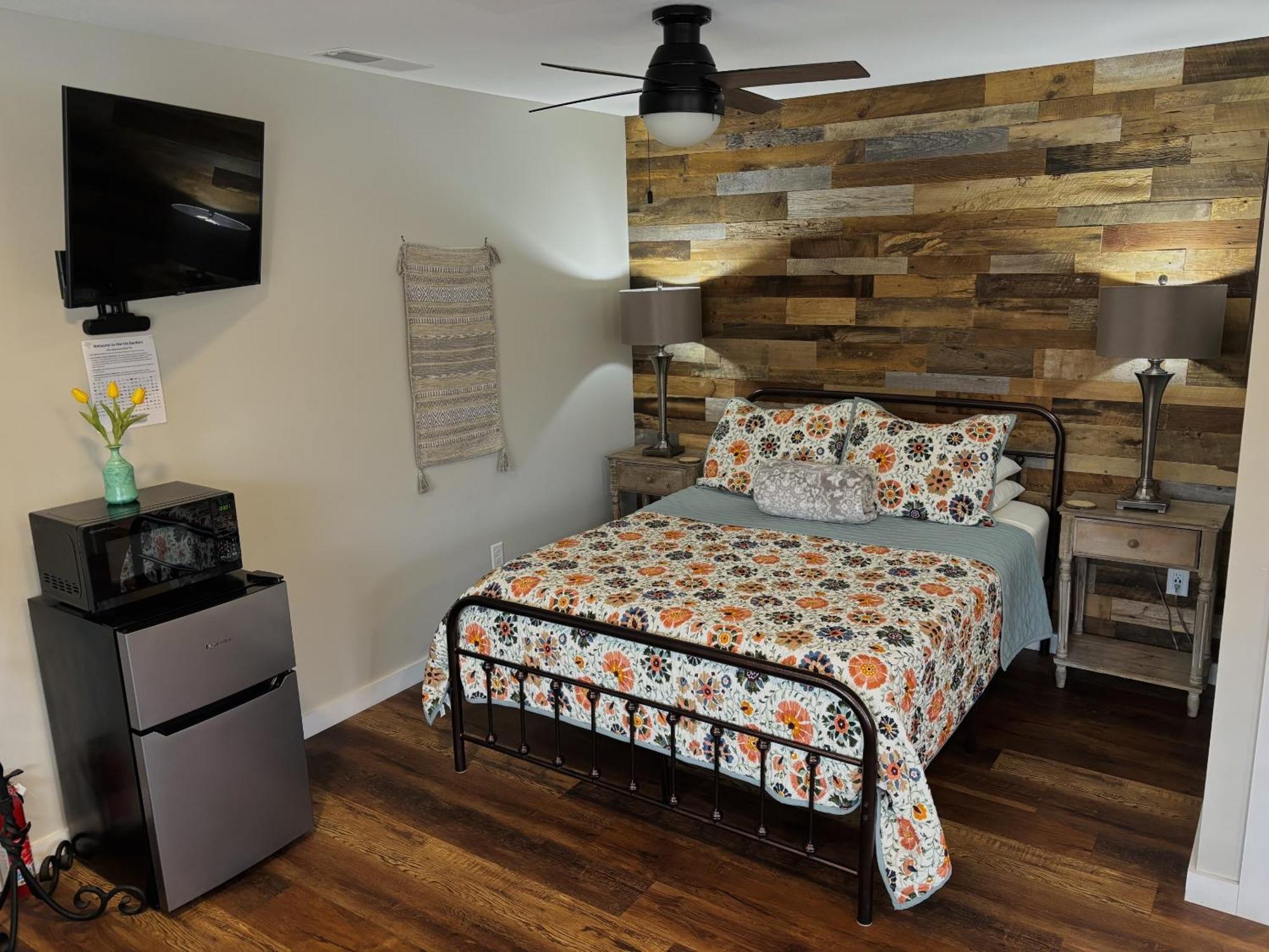 The Iris Garden Downtown Cottages And Suites Nashville Rum bild